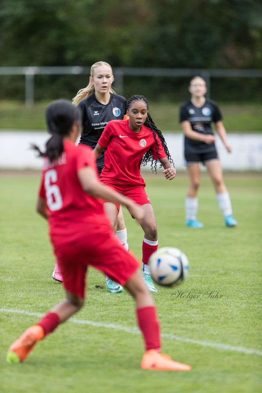 Bild 192 - wCJ VfL Pinneberg - Eimsbuetteler TV : Ergebnis: 0:5